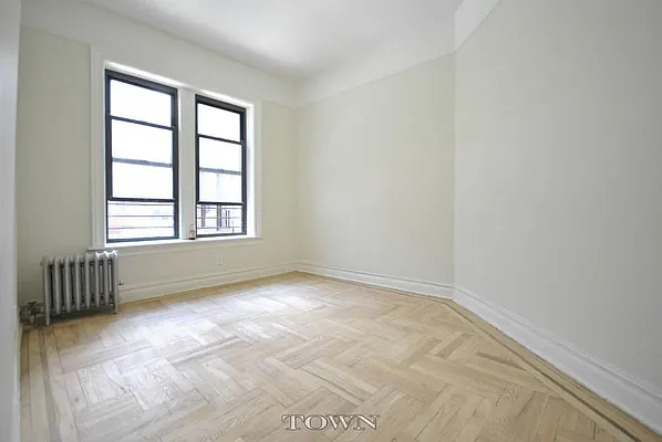 Rented by Town Residential | media 14