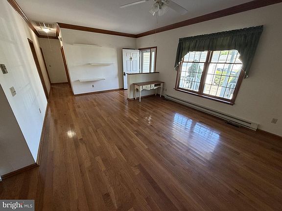 5th image of 5 Canary Dr