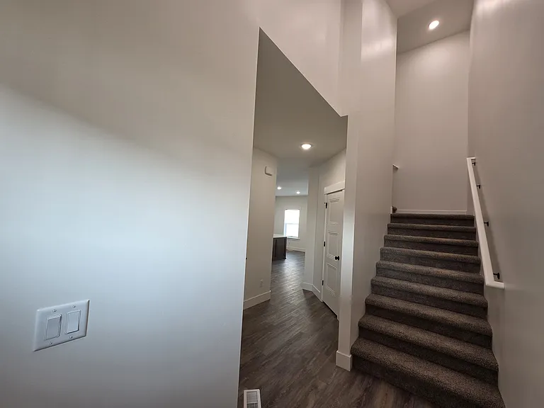 4565 Kapono Ct — Photo 3