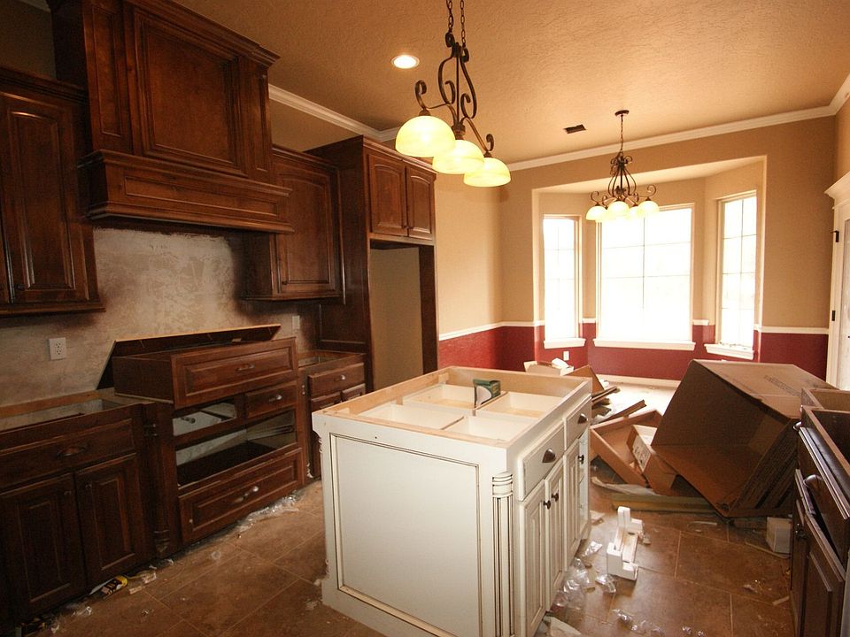 2nd image of 2567 Rivanna Way