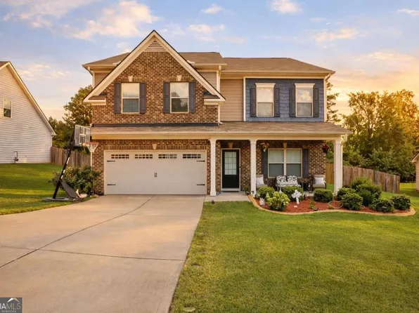 49 Berkford Cir, Hiram, GA 30141