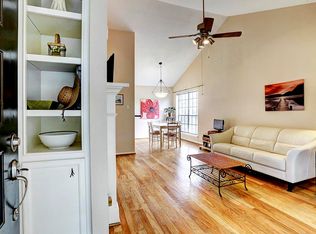 2121 El Paseo St APT 1100, Houston, TX 77054