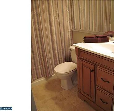 3rd image of 1801 Hawthorne Ct #1801