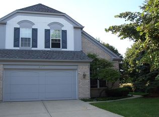 271 Lorraine Cir #271, Bloomingdale, IL 60108