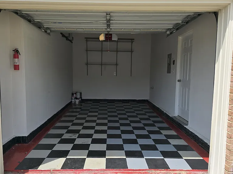 85 Strother Ln #203 — Photo 33
