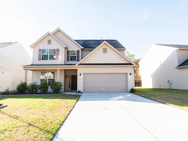 2015 Ram Rd — Photo 1