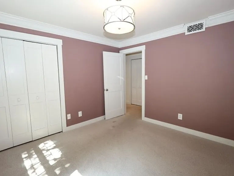311 Peachtree Hills Ave NE #11C — Photo 16