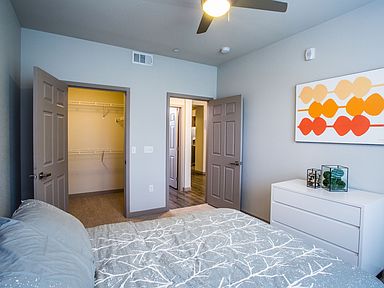 Volare Apartment Rentals - Las Vegas, NV | Zillow