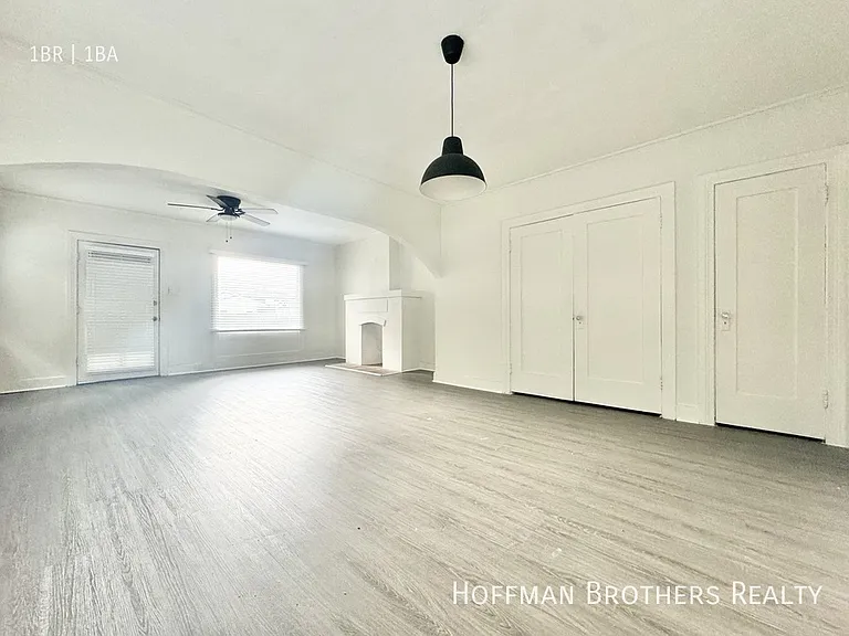 3960 Redwood Ave — Photo 6