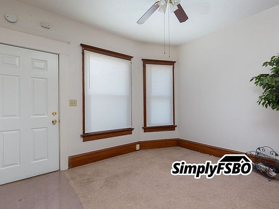 5th image of 1900 13th Ave