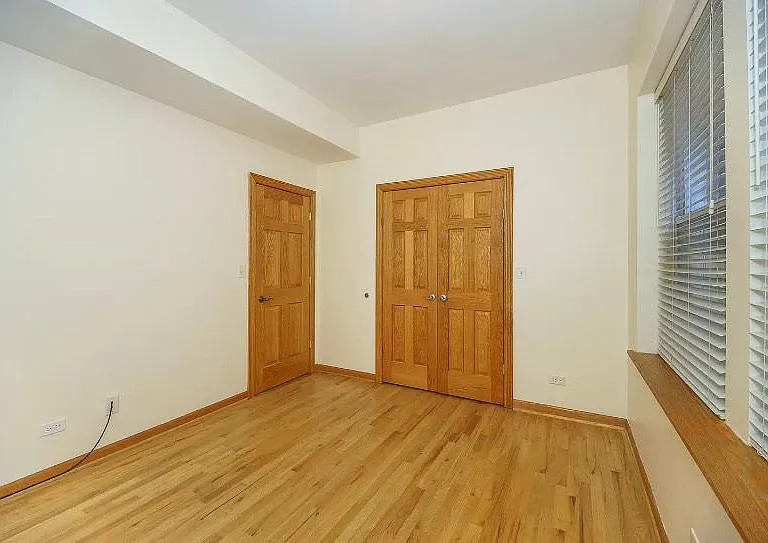 4904 N Drake Ave #2E — Photo 10