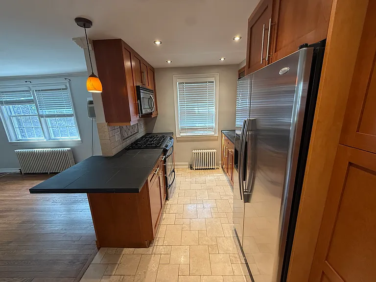 Lincoln Park E — Photo 10