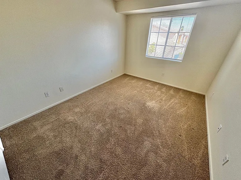 4079 Halfmoon Bay Dr — Photo 21