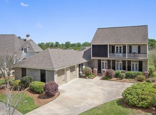 2690 S Turnberry Ave, Zachary, LA 70791
