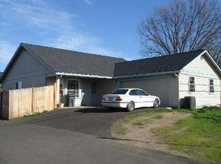 2986 Merriman Rd, Medford, OR 97501