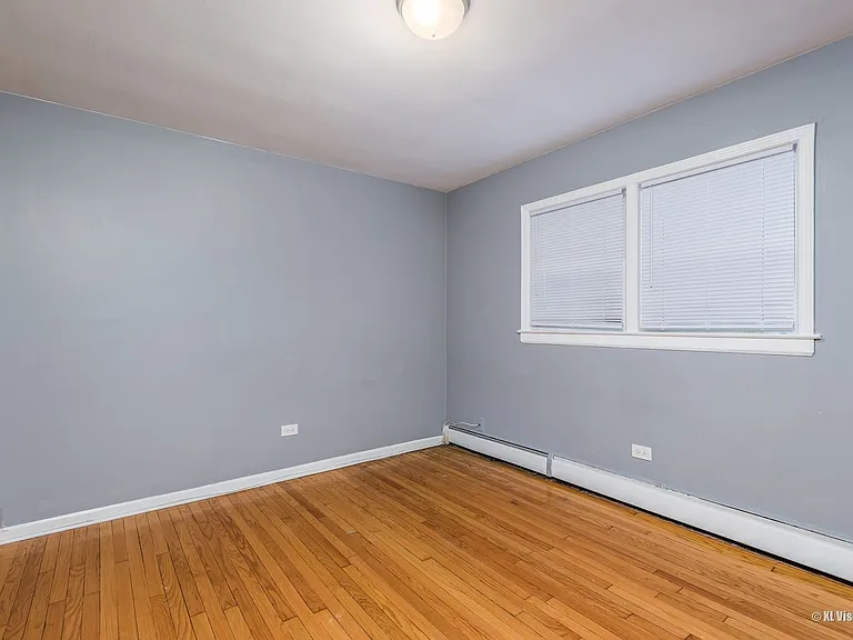 7026 S Cornell Ave — Photo 7
