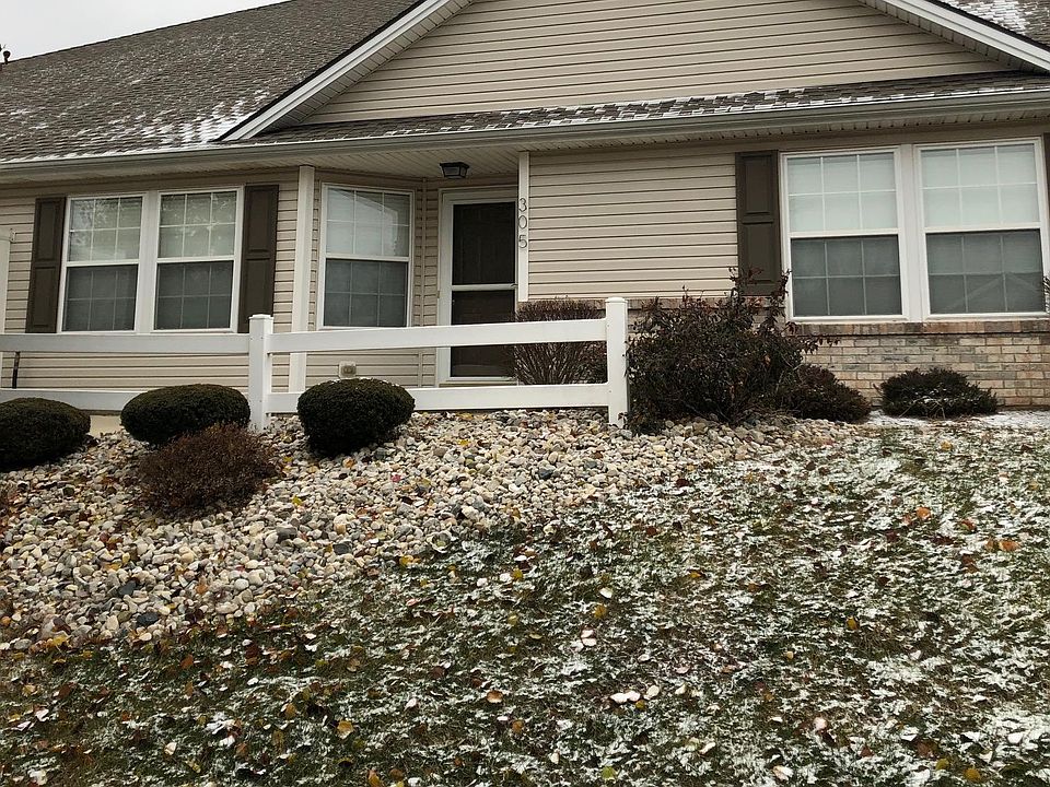 1st image of 305 Rose Hill Ln
