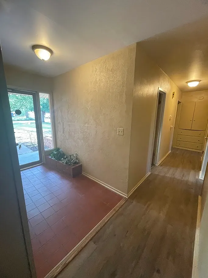 4 bed, 1800 sqft, $1,675 — Photo 2