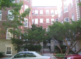 77 Martin St APT 38, Cambridge, MA 02138