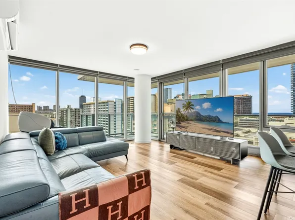 1500 Rycroft St #1211R, Honolulu, HI 96814