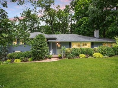 109 Tall Oaks Dr, Summit, NJ, 07901