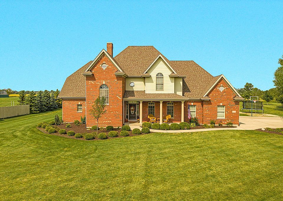 1st image of 8520 W Blackthorne Way