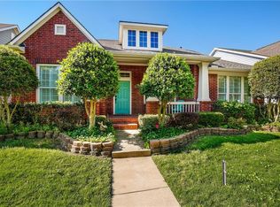 8612 Bridge St, North Richland Hills, TX 76180