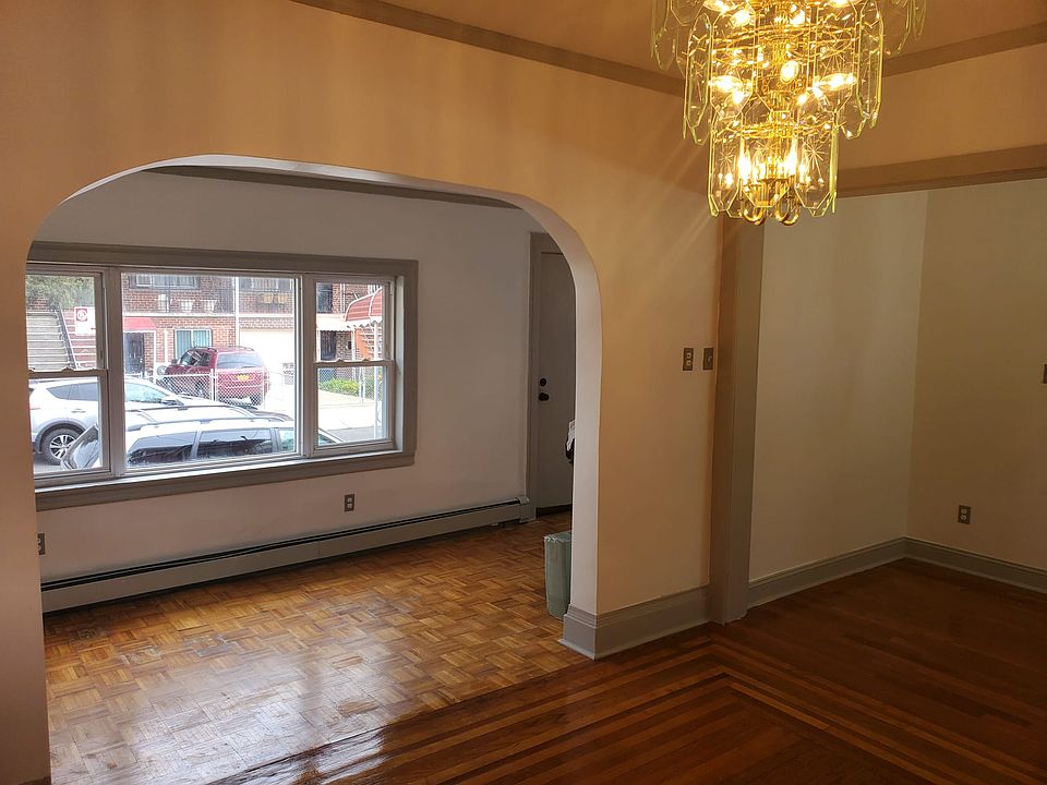 1st image of 857 E 218th St Floor 1