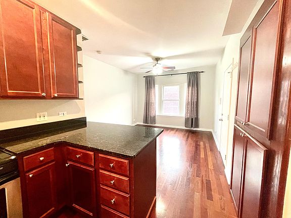 5th image of 4836 W Hutchinson St APT 302