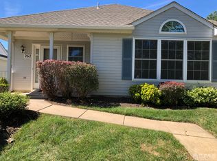 262 Nighthawk Dr, Monroe Township, NJ 08831