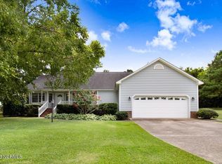 203 W Raintree Ln, Goldsboro, NC 27534