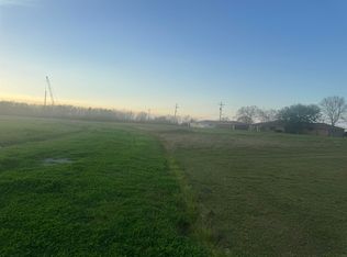 Montclair Dr, Pt Arthur, TX 77640