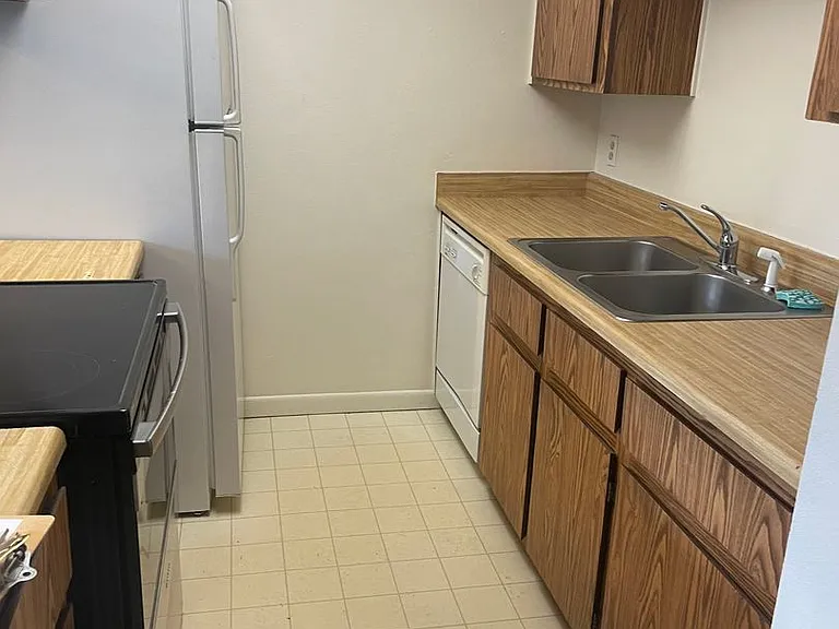 1200 Florida Rd #32 — Photo 3