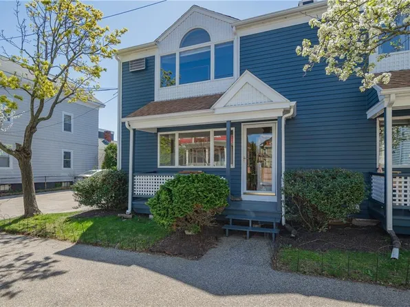 5 Amy St, Providence, RI 02906