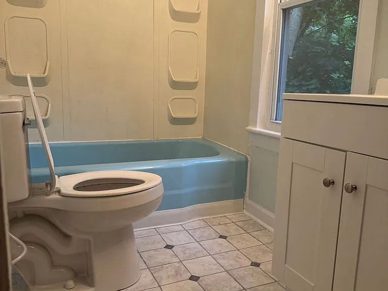 409 Evergreen Rd — Photo 6