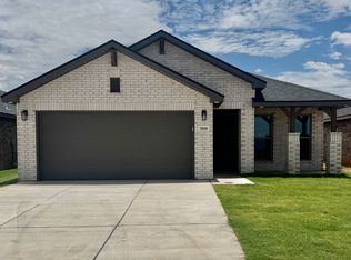 7039 8th St, Lubbock, TX 79407
