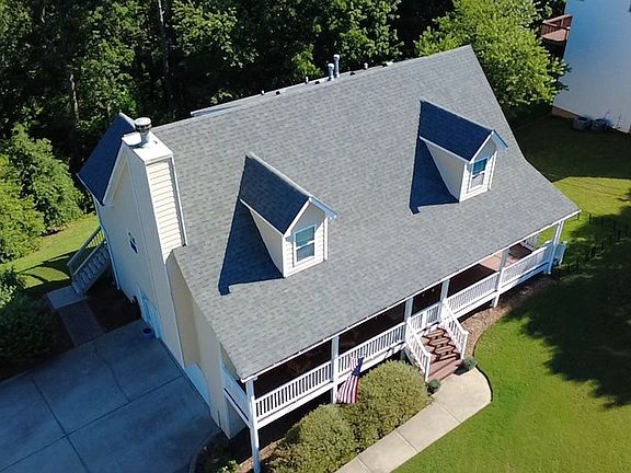 2nd image of 348 S Woods Dr