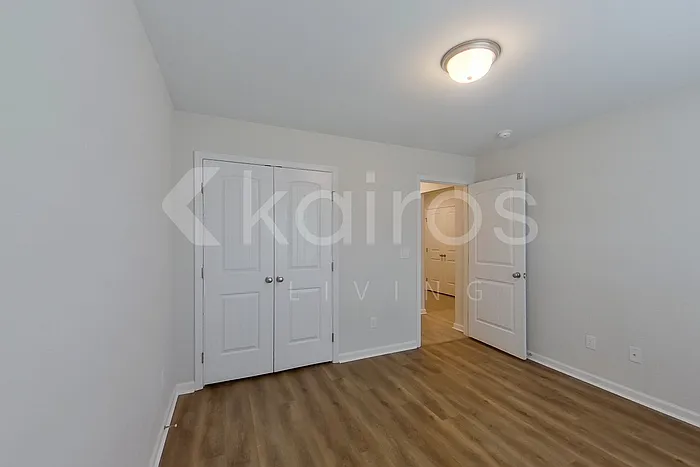 12 Carrollton Dr — Photo 9