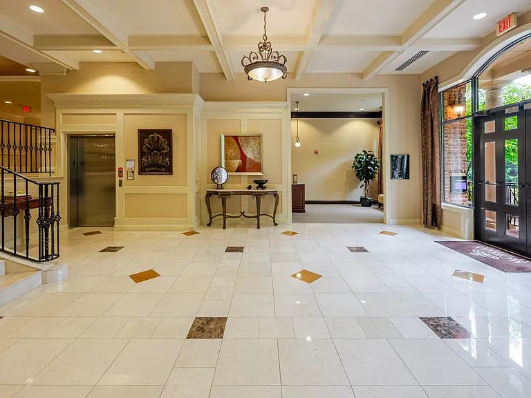 1781 Chain Bridge Rd #401 — Photo 23