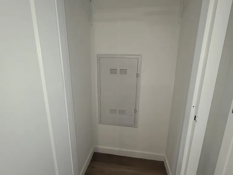 114 Ellison St — Photo 6