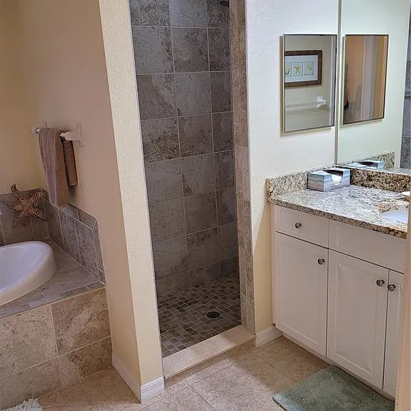 9458 Modesto Cir — Photo 22