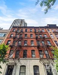 176 East 85th Street in Upper East Side