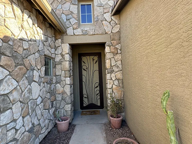 18391 W Verdin Rd — Photo 4
