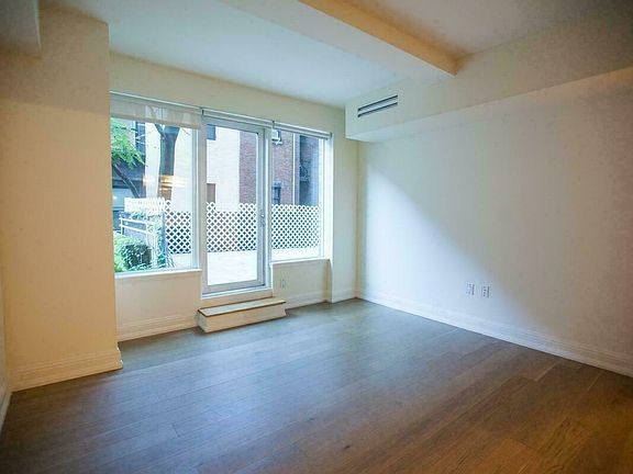 3rd image of 21 W 86th St APT 2E