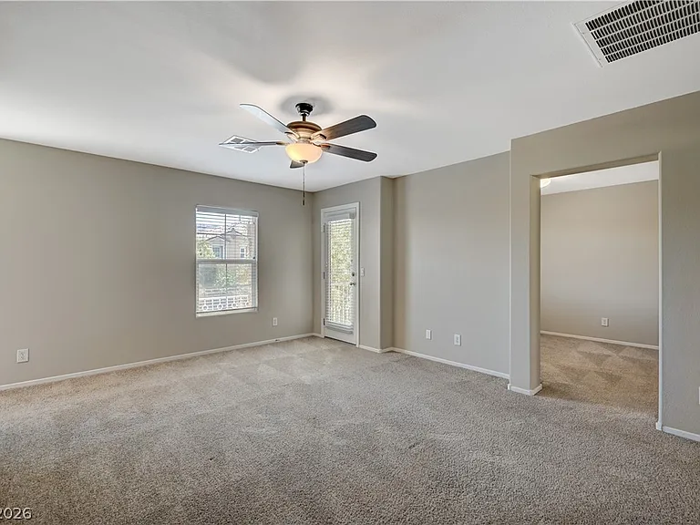 10592 Valdosta Ave — Photo 27
