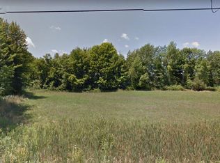 1025 Peck Rd, Hilton, NY 14468