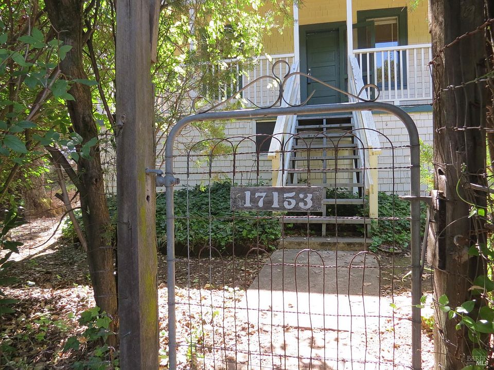 1st image of 17153 Park Avenue
