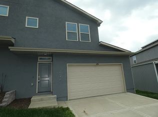 7615 N Mercier Ct, Kansas City, MO 64118
