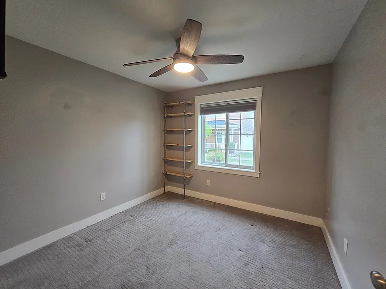 5247 Golden Hollow Rd — Photo 12