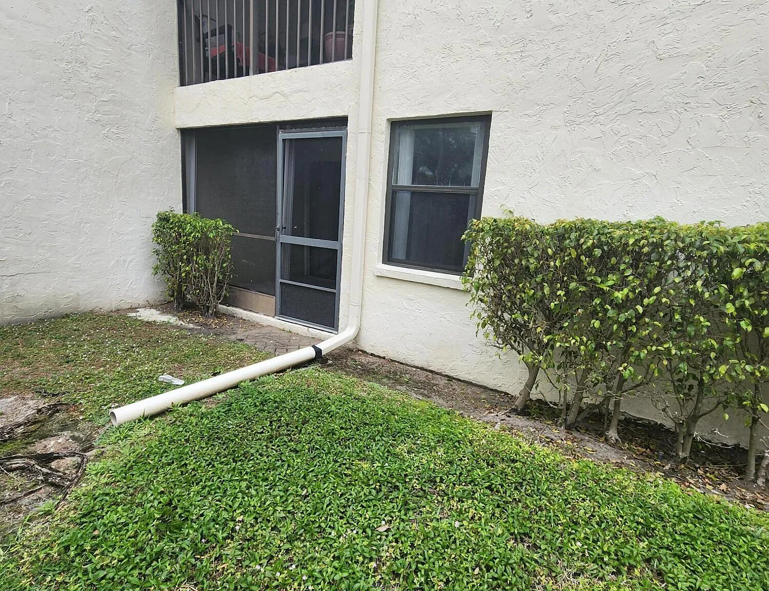 2 bed, 2.0 bath, 1133 sqft, $1,900 — Photo 3